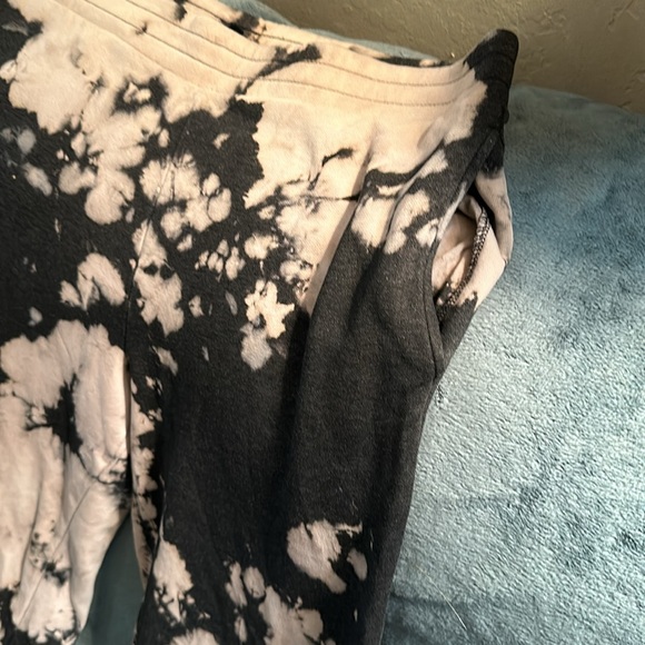 H&M divided black and whitish grey sweatpants US small - Picture 2 of 5